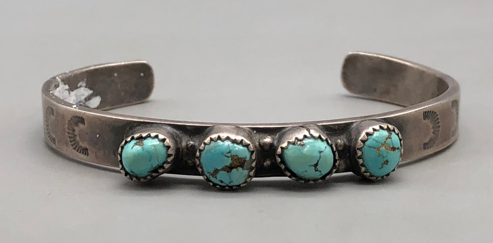 Circa 1920s-1930s Era Ingot Bracelet With 4 Turquoise Stones